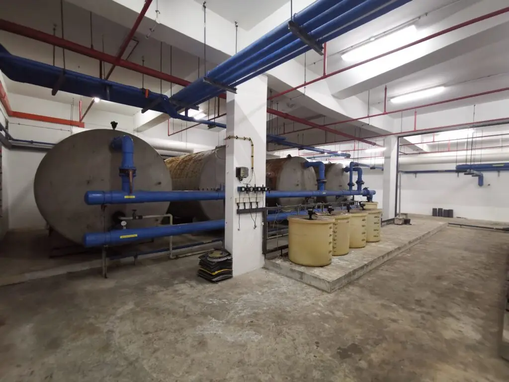 Case 1 Photo Before Treatment Room 1