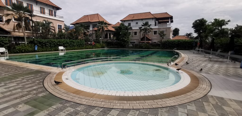 Case 2 Photo Before Treatment Room_IMG_20200701_105206